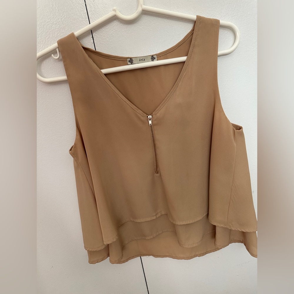Loose fitting beige shirt